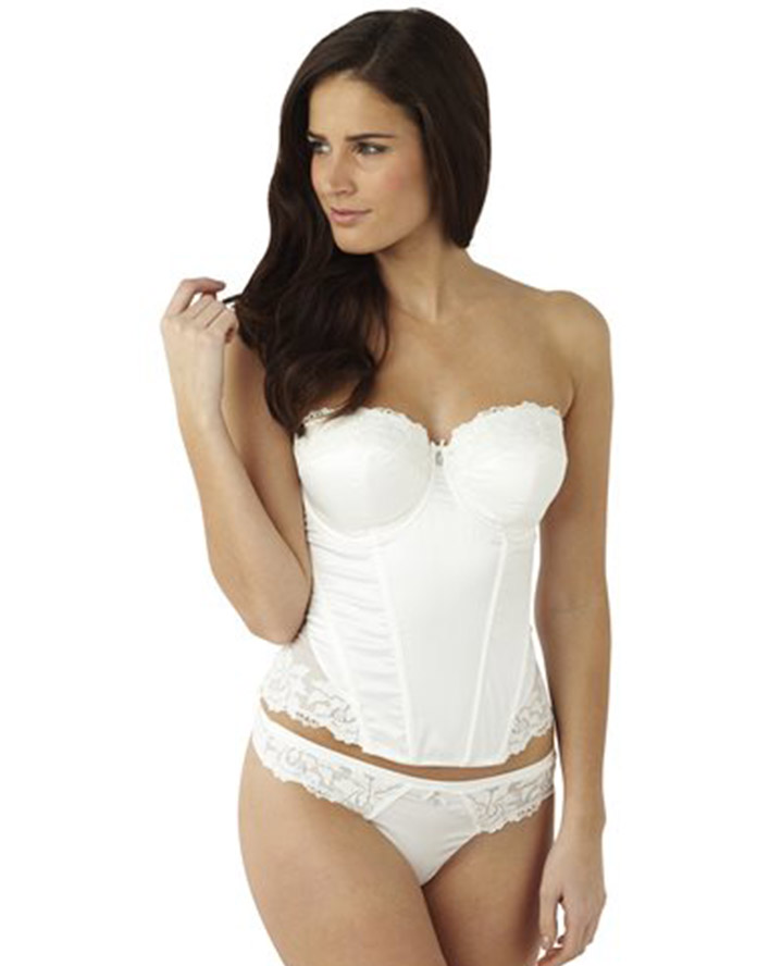 Ren Ivory Basque