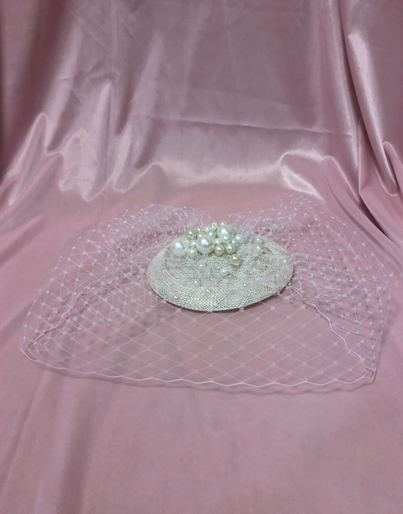 'Audrey Hepburn' - Birdcage Veil Headpiece